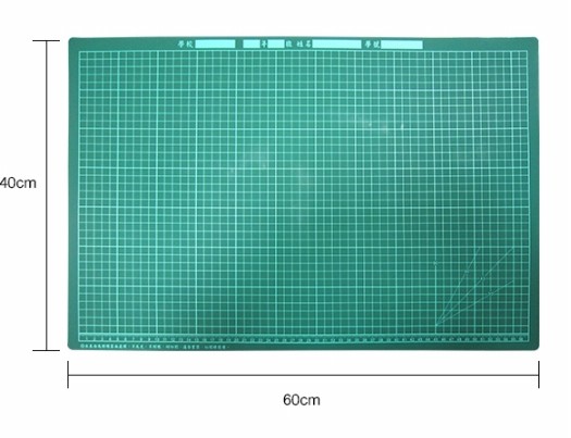 {振昌文具}W.I.P 課桌專用切割墊  型號：NA3306 (40x60cm/片)